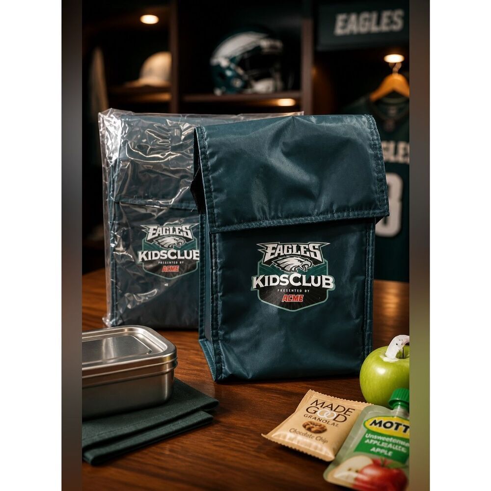 EAGLES KIDS CLUB INSULATED LUNCH BAG NWT
